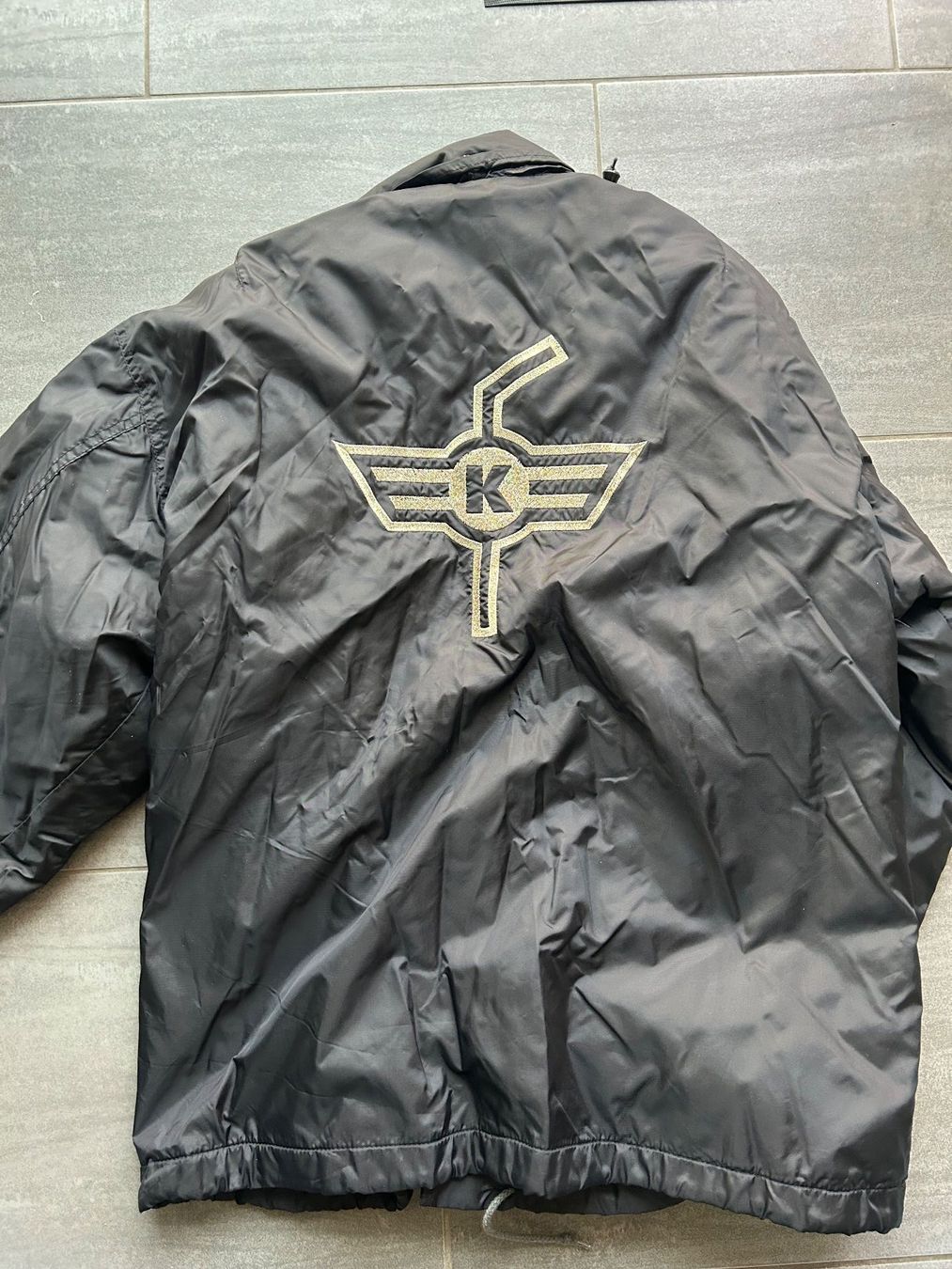 Giacche: EHC Kloten Fan Jacke Grösse S – Usato da Bassersdorf venduto da Winti8406 1
