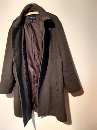Wintermantel Elegant - 65% Wolle - Grösse 46-48