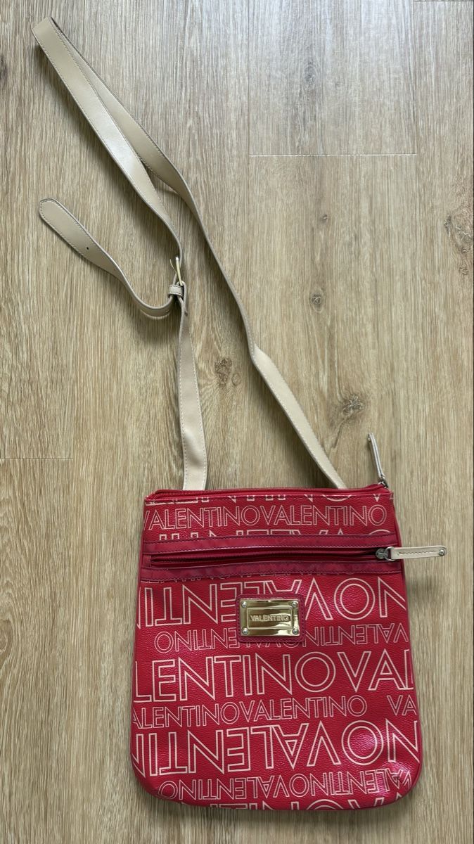 Valentino Taschen für Damen: Valentino Tasche rot  – Gebraucht aus Wettingen von Michaelroe0