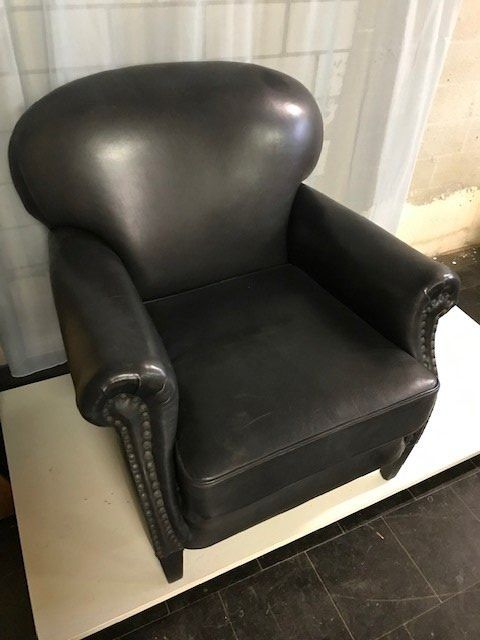 Poltrone: Bequemer Ledersessel – Usato da OLTEN venduto da lululoveslemon99 1