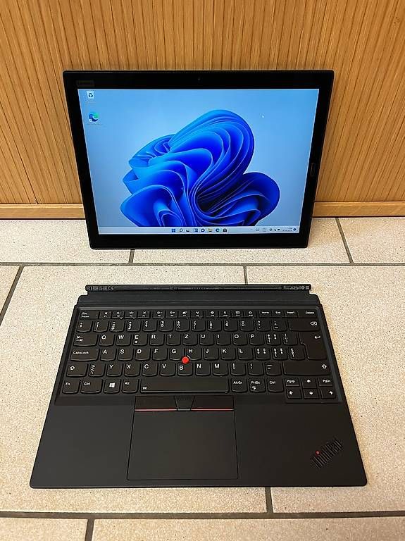 Lenovo Notebook: Lenovo ThinkPad X1 Tablet Gen3 - 256GB – Usato da Schönholzerswilen venduto da -Osiris- 2