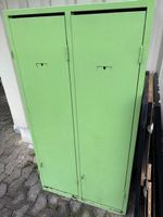 Garderobenkasten