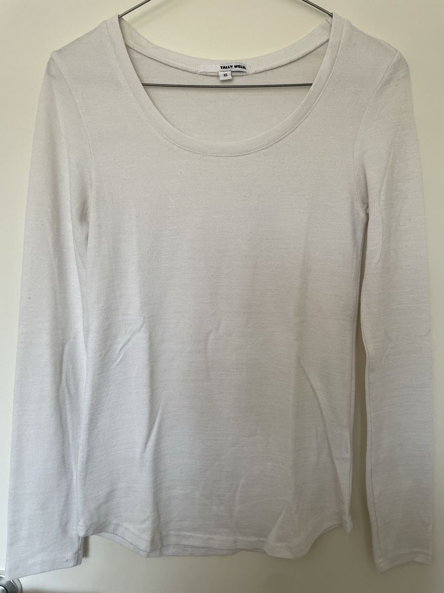 Pullover & Sweatshirts: Pull blanc – Gebraucht aus Pont-de-la-Morge (Sion) von hel_bh28
