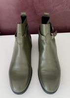 Bally Stifeletten leder Metalldetails. Riemen in Wickel 40