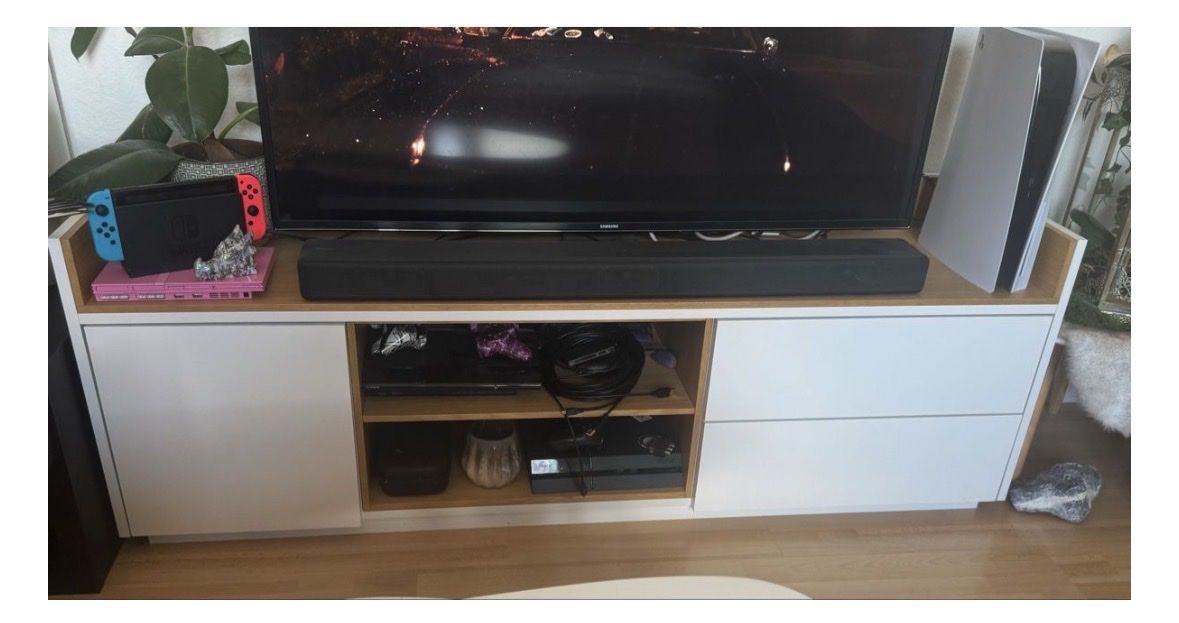 TV Möbel: Fernseh Möbel – Gebraucht aus Rüti ZH von Mysticphoenix.mel