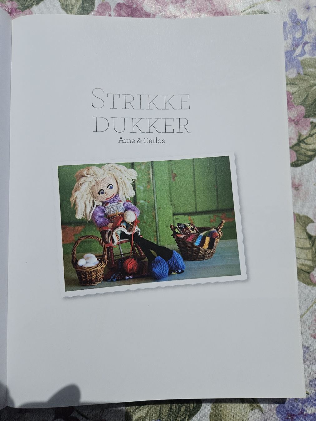 Libri: Strickbuch "Strikke Dukker": Puppen stricken – Usato da Ebikon venduto da SecondChance_byM 2
