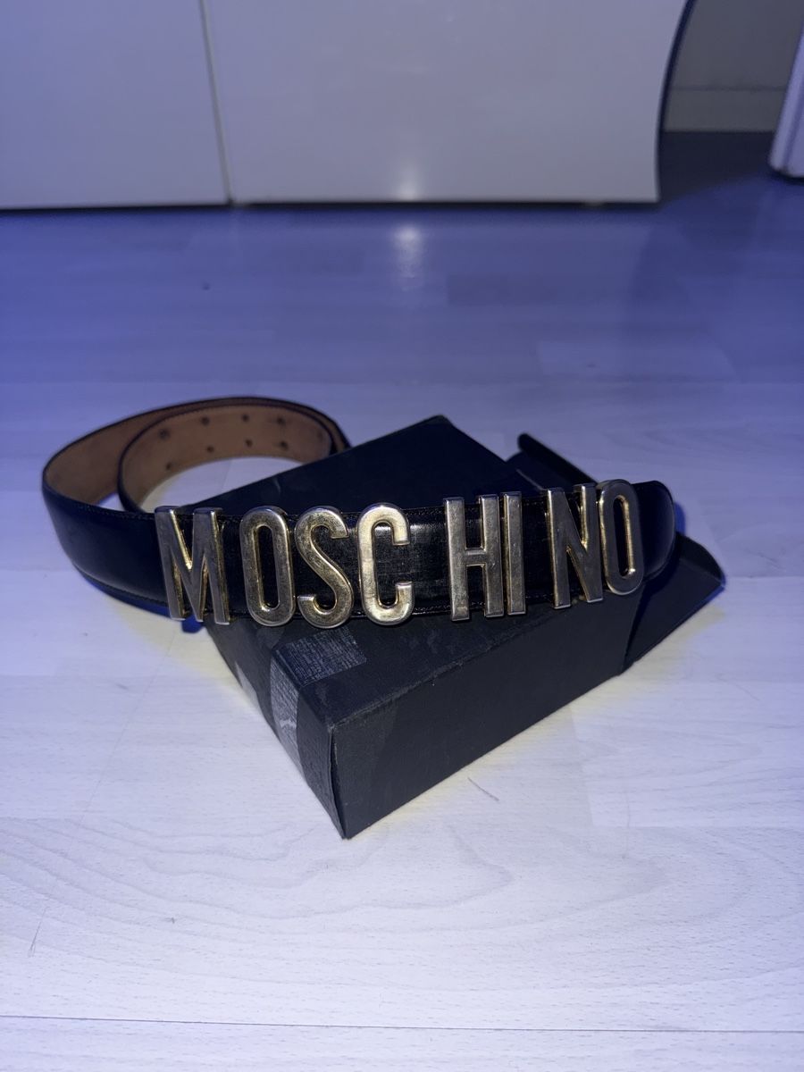 Moschino Cinture: Moschino Gürtel – Usato da Luzern venduto da mou_k6dh