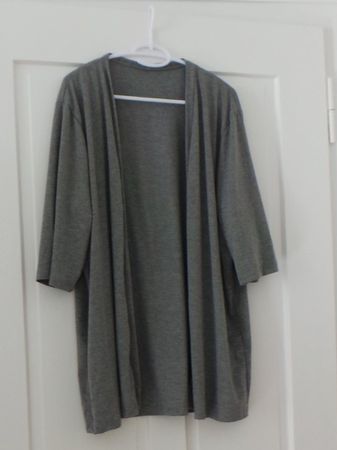 Graues Jäckchen 3XL