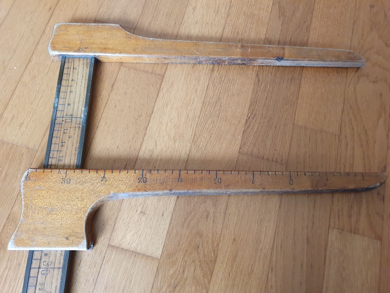 Tutti gli attrezzi: Baumstamm Messlehre von Opa – Usato da Kriens venduto da delee 5
