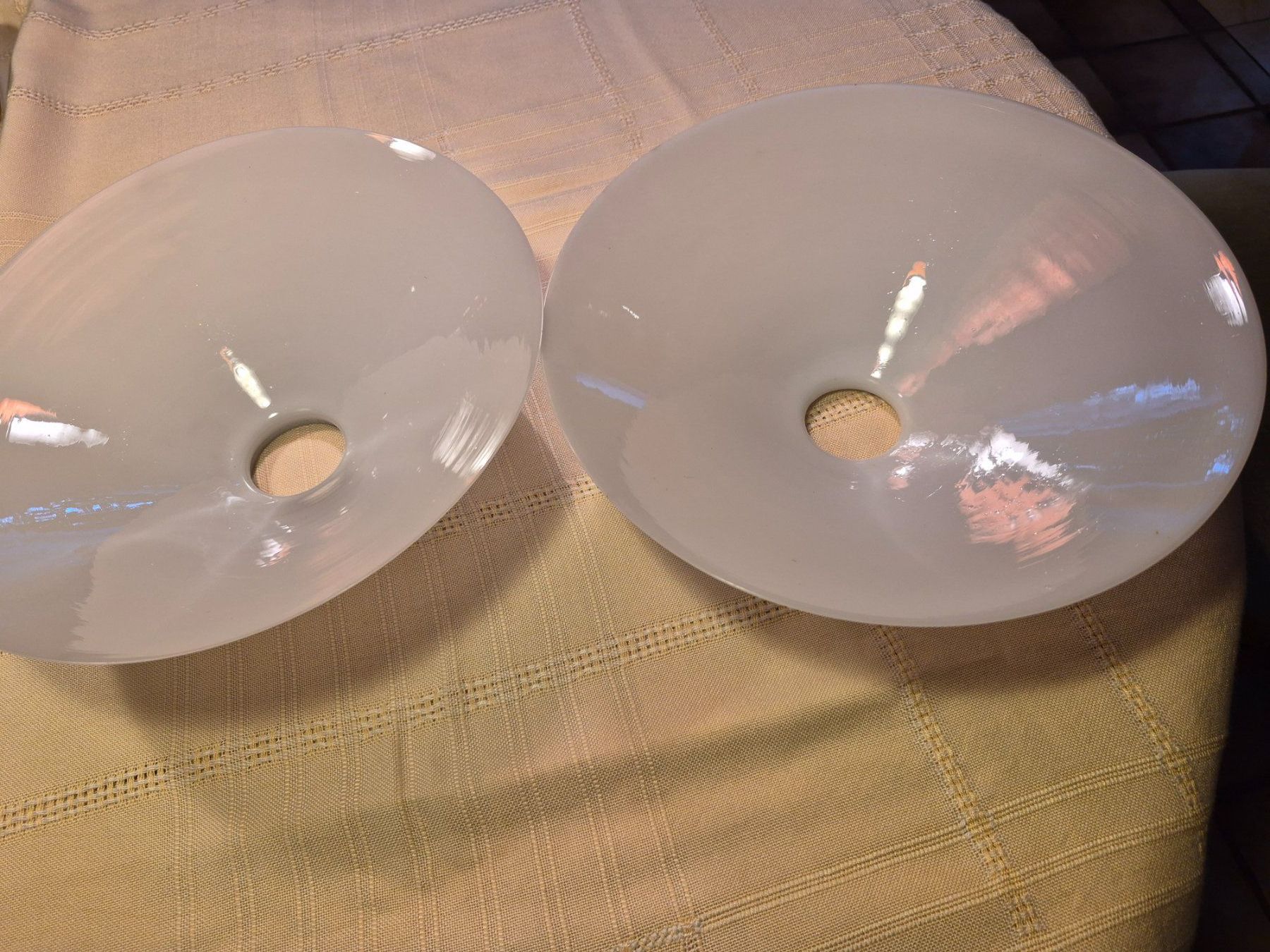 Lampade: 2 abat- jour anciens en opaline blanche – Usato da charmoille venduto da mir_my9f 3