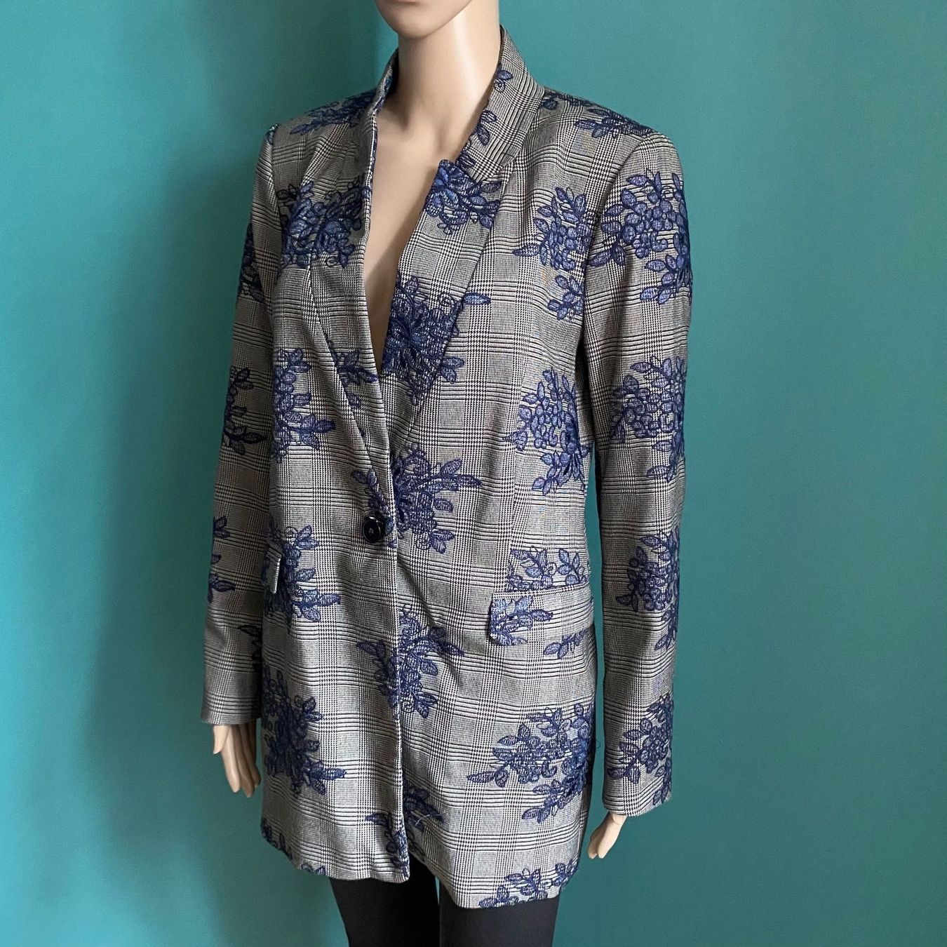 Zara Jacken: ZARA Blazer 🩶 – Gebraucht aus Zürich von ClosetQueen 1