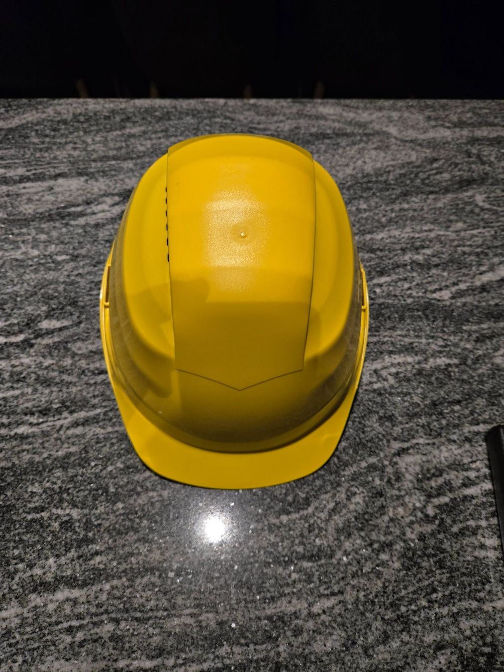 Gesichts- und Gehörschutz: Neuwertiger, ungebrauchter Bauhelm, gelb – Neu (gemäss Beschreibung) aus Liesberg Dorf von TM-Amarok_13 1