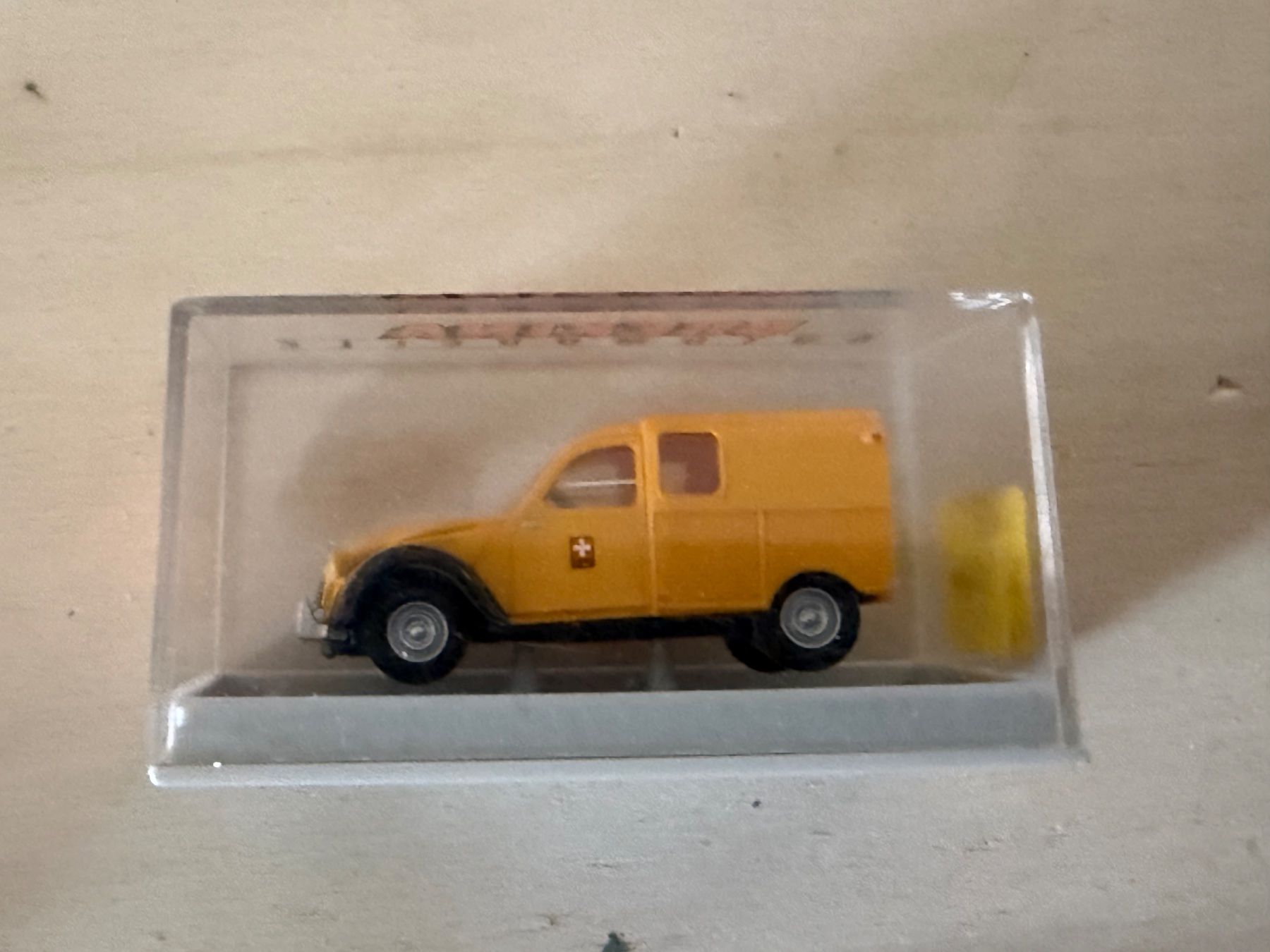 Brekina Modellini d'auto: Citroën 2CV PTT Brekina H0 – Nuovo e nell'imballaggio originale da Morrens VD venduto da YannD02 2