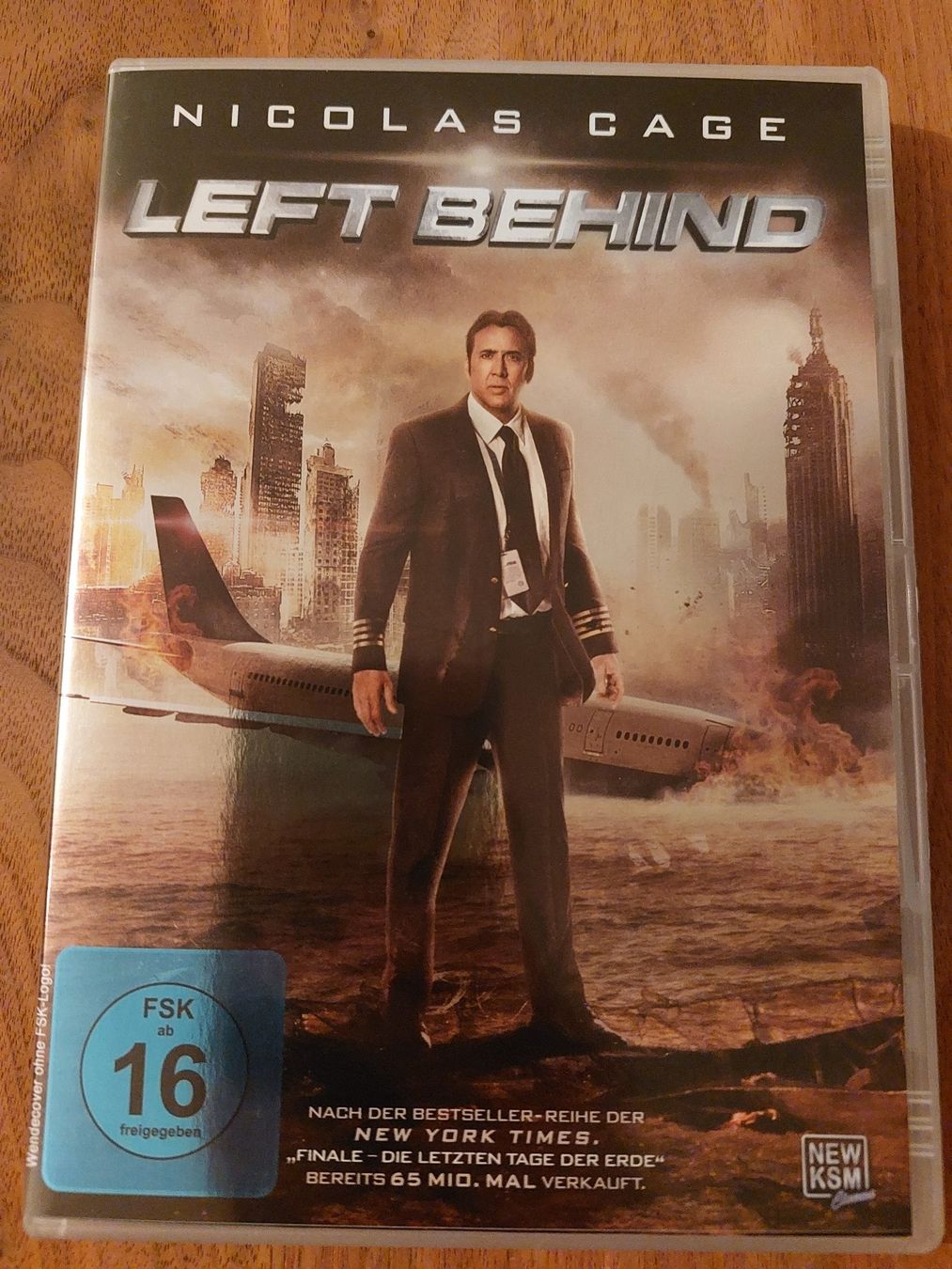 Tutti i DVDs: DVD - Left Behind mit Nicolas Cage – Usato da Rheinfelden venduto da FilmAuktion