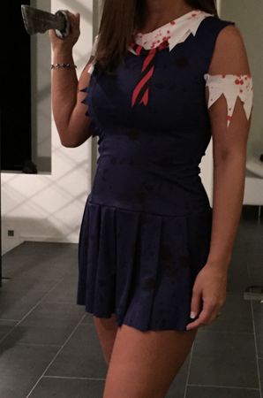 Halloween Kostüm: Zombie Schulmaedchen, Gr. S/M, Top!