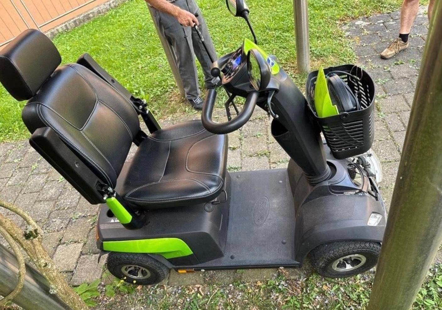 Veicoli elettrici: Scooter Invacare Pro – Difettoso da Martigny venduto da Szymon2 2