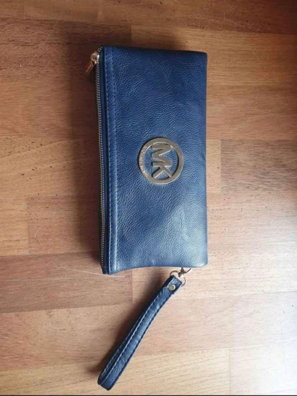 Michael Kors Borse da donna: Pochette bleue Michael Kors – Nuovo (secondo la descrizione) da Le Lignon venduto da Emm_dwx5