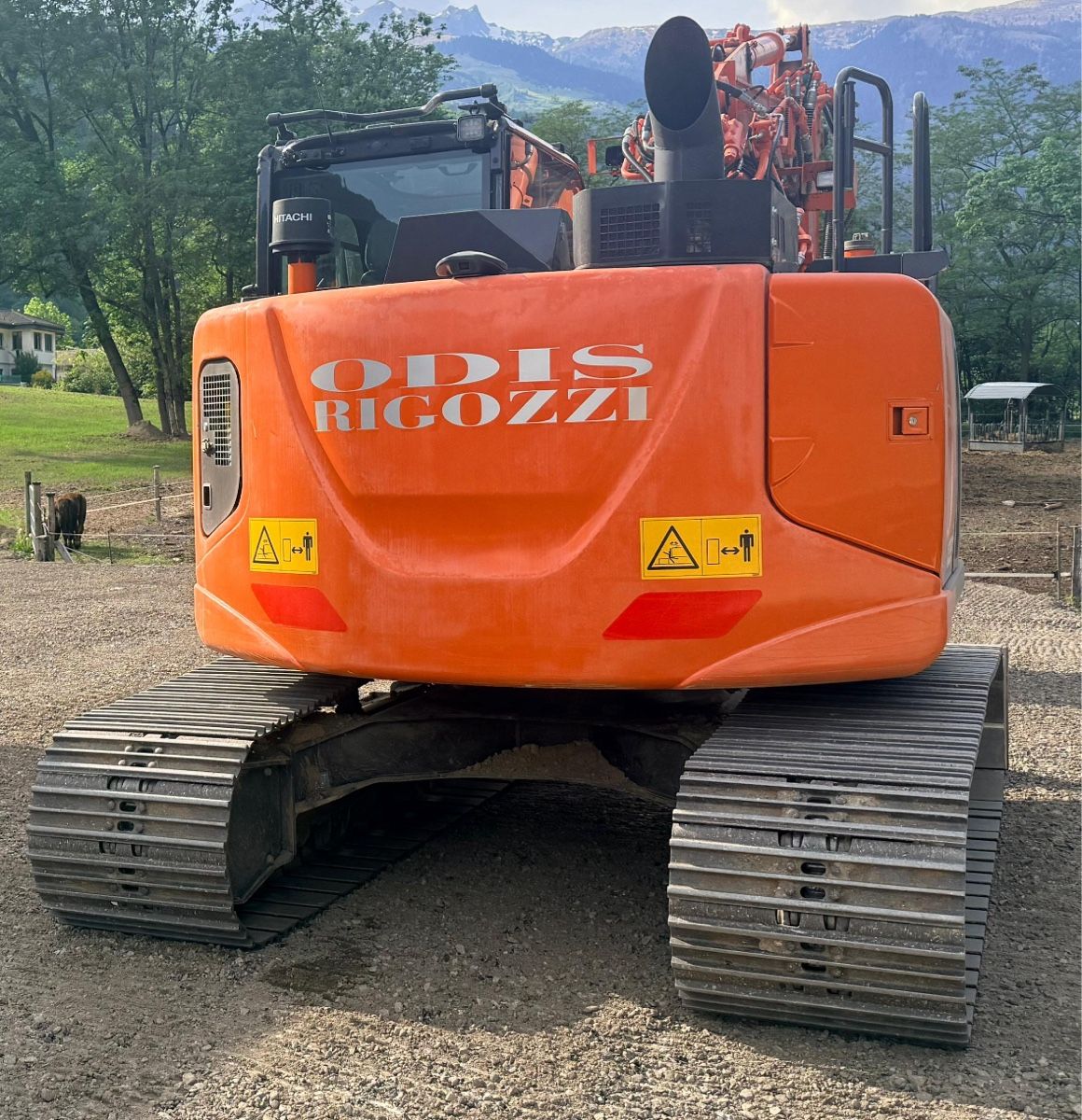 Hitachi Bagger: Bagger Hitachi ZX 135 US-6 – Gebraucht aus Aquila von odi_lnx2 1
