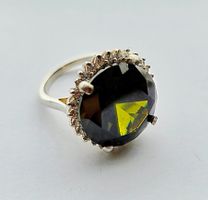 Fingerring grüner Topas