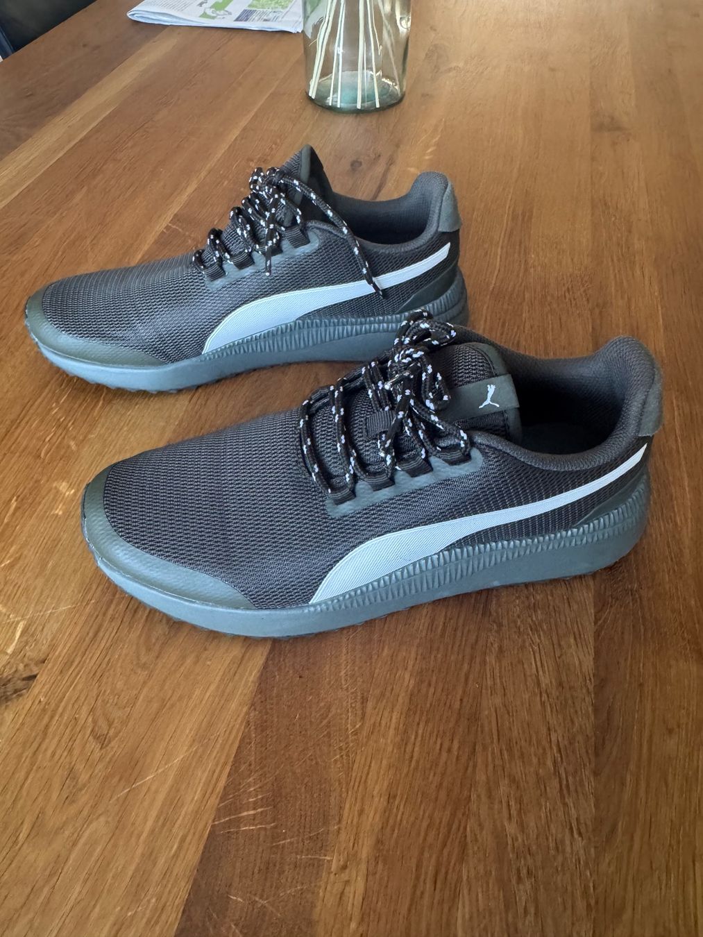 Puma Scarpe da uomo: Puma Sneakers Schuhe Gr 42 – Nuovo (secondo la descrizione) da Frauenfeld venduto da max11116