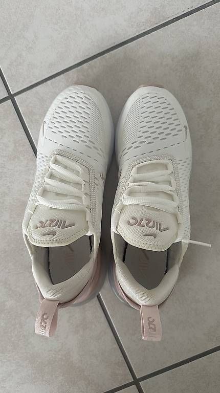 Scarpe da donna: Nike Schuhe – Usato da Niederbipp venduto da mic_8pws 2