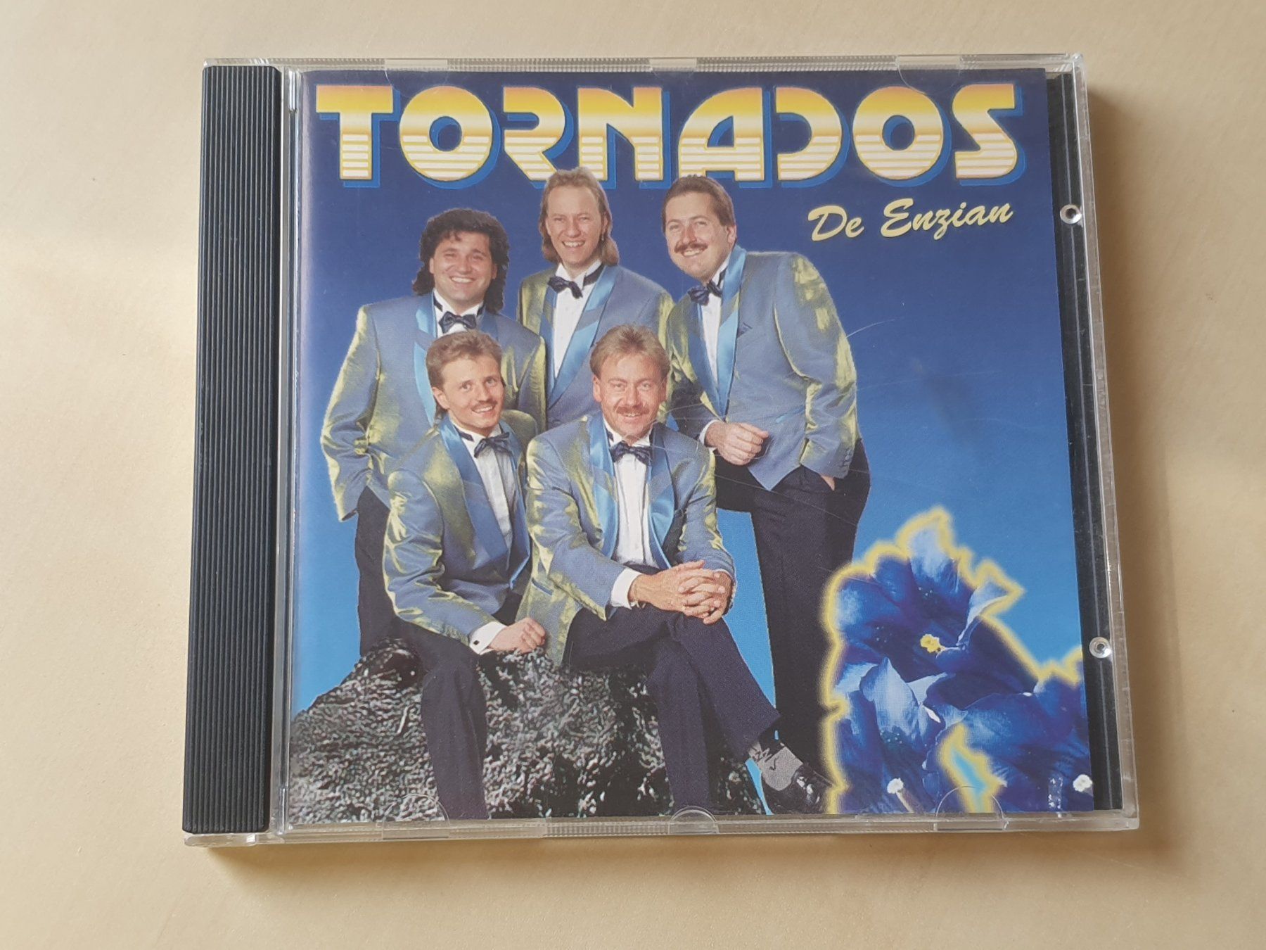 CDs: Tornados De Enzian – Gebraucht aus Stansstad von collectorsshop