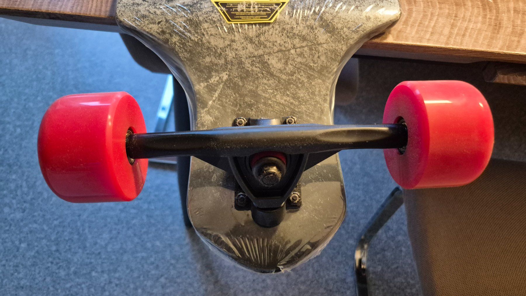 Skateboards: Longboard OVP – Nuovo e nell'imballaggio originale da Adelboden venduto da afkcamper 2