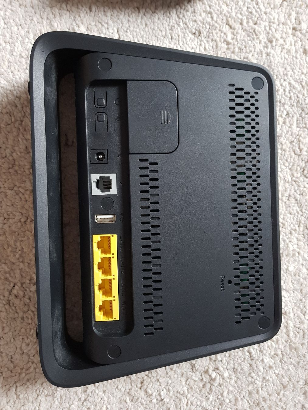 Huawei Modem & Router: Huawei  B890-75 LTE 4G wireless router – Usato da Gerlafingen venduto da diotech 1