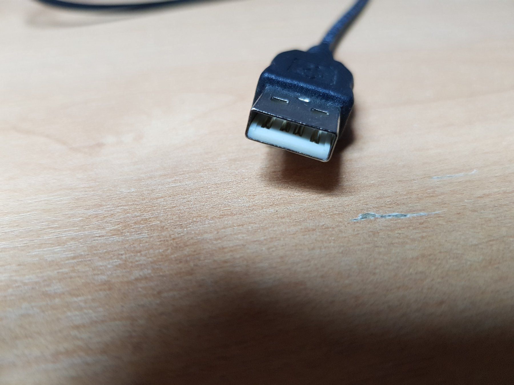 Cavi: USB Shuttle CABLE E129760 180-10161-00 – Usato da Bionnens venduto da Meg011 1