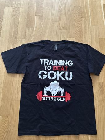 T-Shirt Gr:L  "Training to beat Goku"