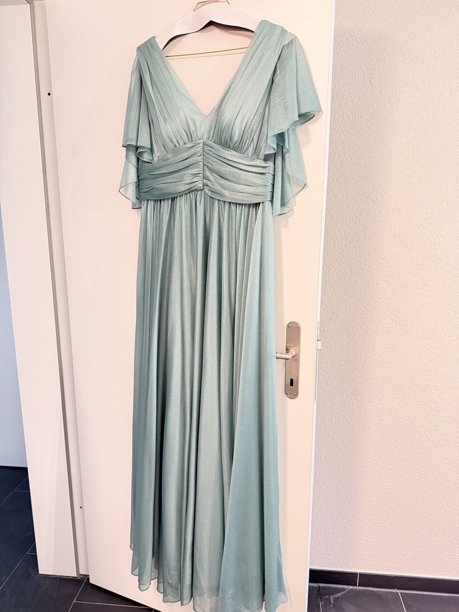 Robes: Abendkleid in glitzerndem Türkis – D'occasion à Zürich par aussortiert