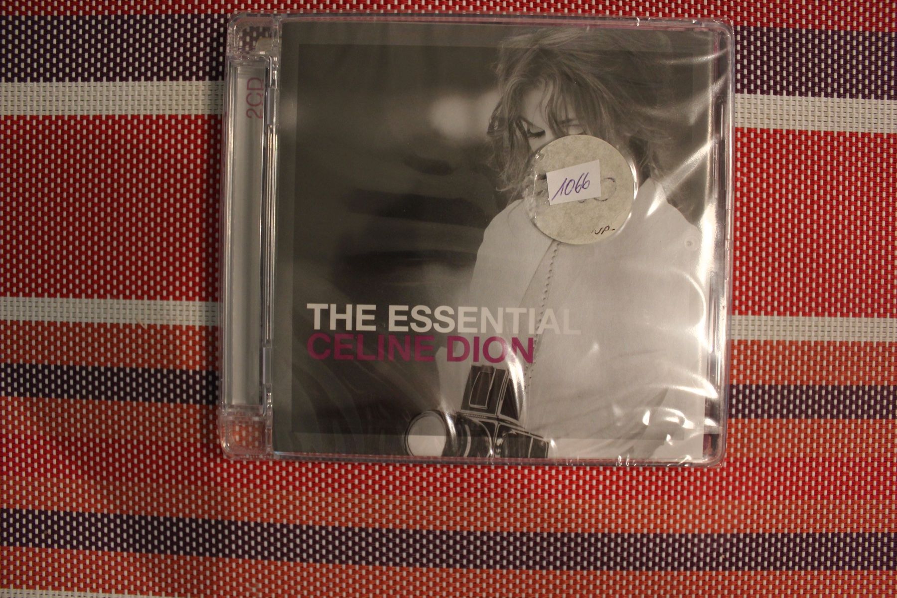 CDs: CELINE DION "THE ESSENTIAL" 2 CD NEU – Neu und originalverpackt aus Geroldswil von CD-Verkauf-2022