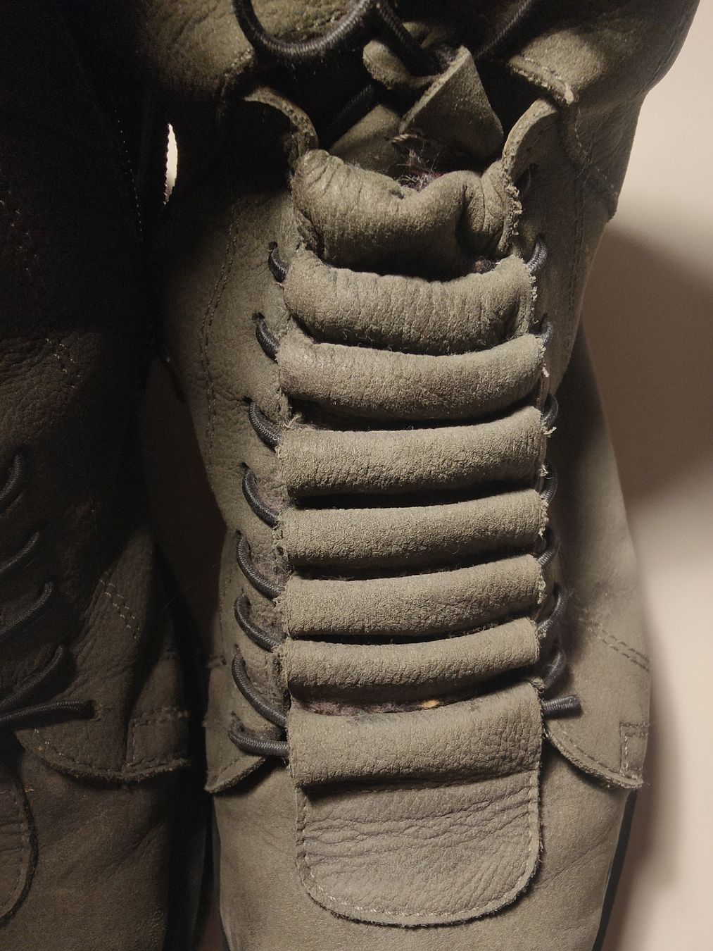 Herrenschuhe: Stilvolle Stiefel – Gebraucht aus Hinwil von her_2t5p 2
