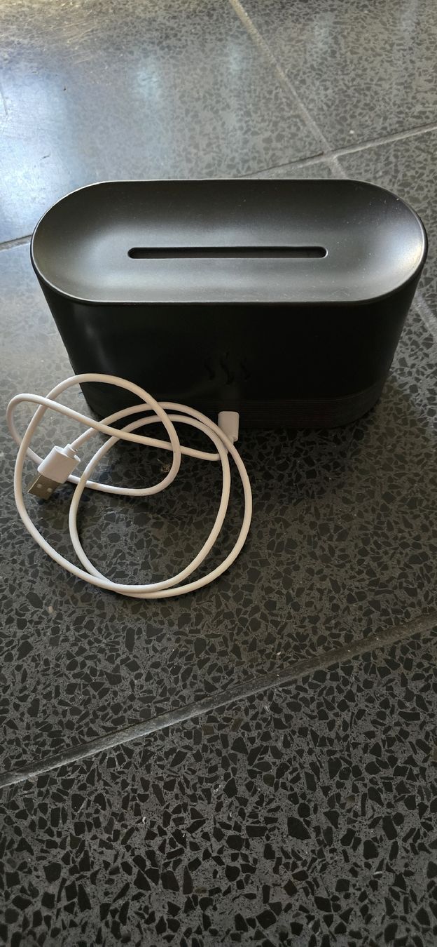 Luftbefeuchter: SECOND HAND USB-Luftbefeuchter DQ701 Schwarz mit Kabel  – Gebraucht aus Seuzach von Verano_2026