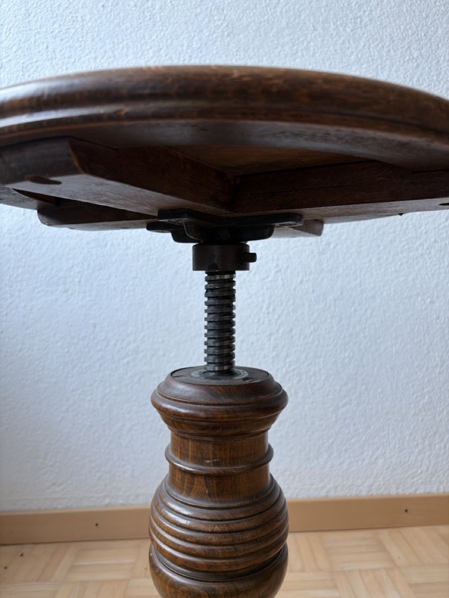 Hocker: Antiker Klavier hocker defekt kaputt – Defekt aus Opfershofen TG von dan_nxk8 2