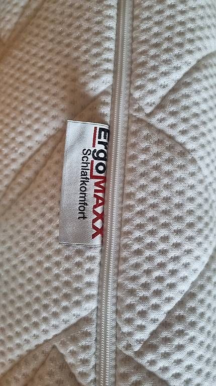 Jysk Matelas: ErgoMaxx Matratze 90x200 – D'occasion à Hendschiken par Greebo01 1