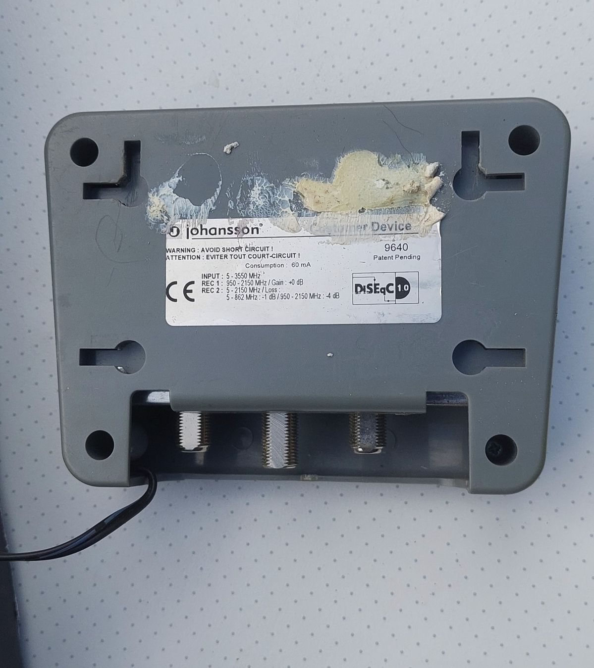 Technique de radiocom: Satanlage 1 Kabel 2 Anschlüsse – D'occasion à Bauma par rtvstr 3