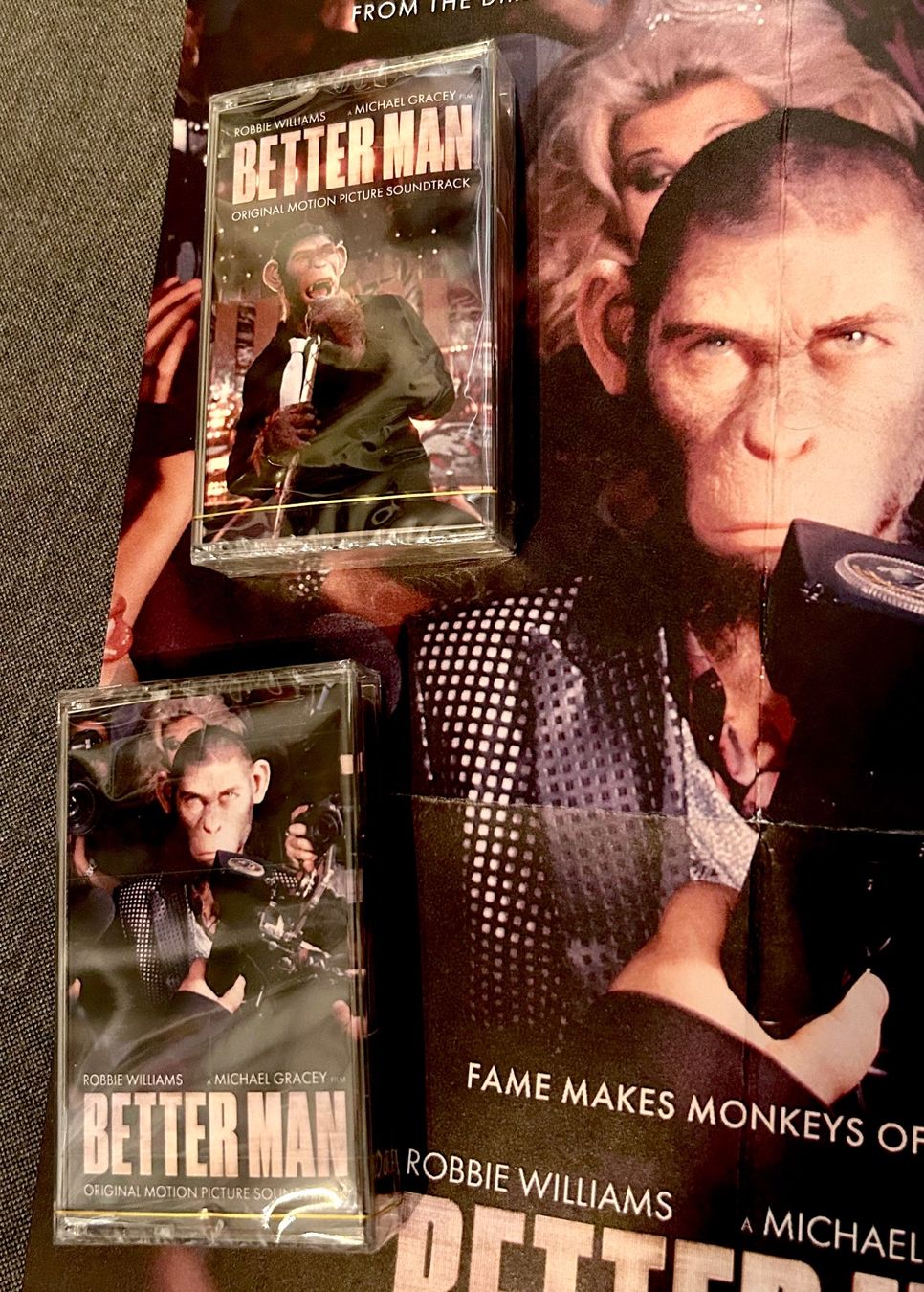CD: ROBBIE WILLIAMS Better Man CD & 2 Tapes & SIGNIERTES POSTER! – Nuovo e nell'imballaggio originale da Basel venduto da forevermusic 2