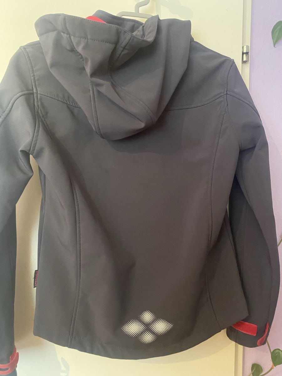 Jacken & Mäntel: Veste softshell fille taille 104 – Gebraucht aus Birsfelden von leu_hnf6 1