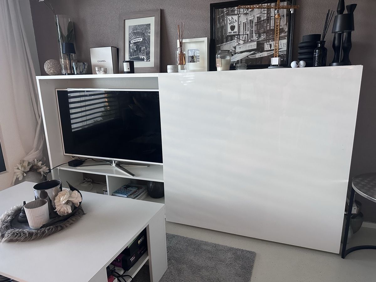 Mobili TV: Wohnwand – Usato da Schlieren venduto da sen_w6ys 1