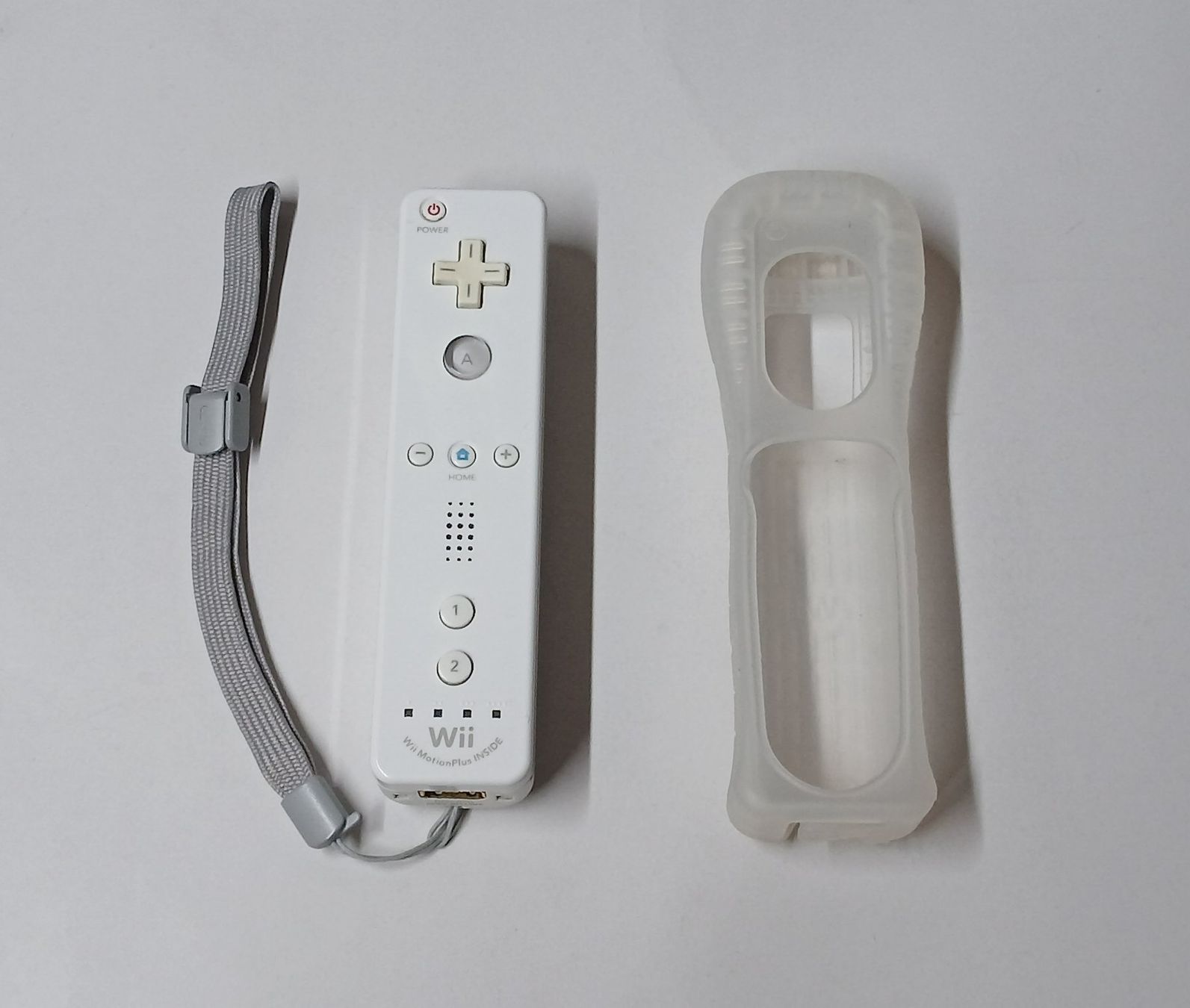 Nintendo Controller: Original Nintendo Wii Remote Motion Plus Inside Controller – Gebraucht aus Schüpfheim von Games_Spielkonsolen 1
