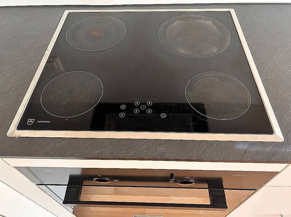 V-Zug Cucine complete: Küche – Usato da Stettlen venduto da sil_2stc 1