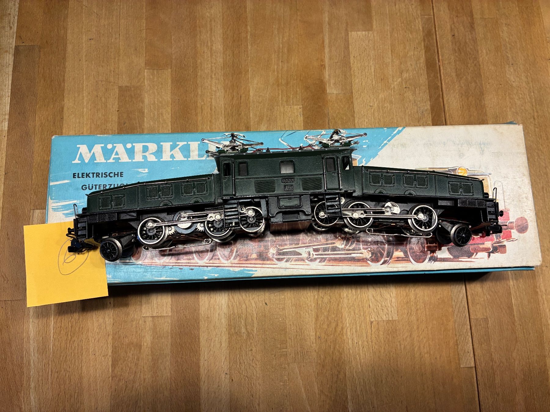 Märklin Modellini di ferrovie: Märklin 3015 Krokodil – Usato da Reigoldswil venduto da Frog40