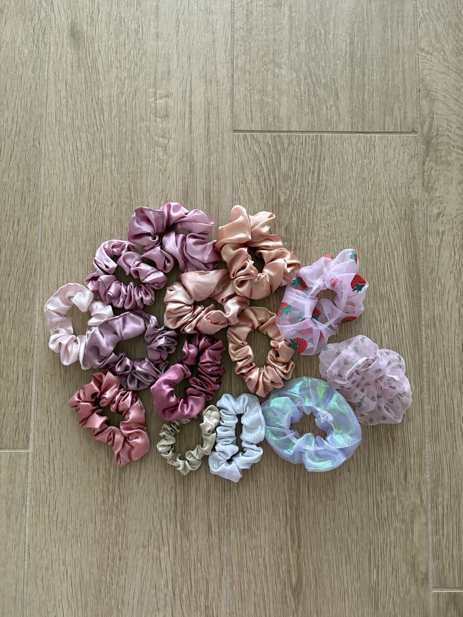 Haarschmuck: Scrunchies Set – Neu (gemäss Beschreibung) aus Wil SG von Anairda
