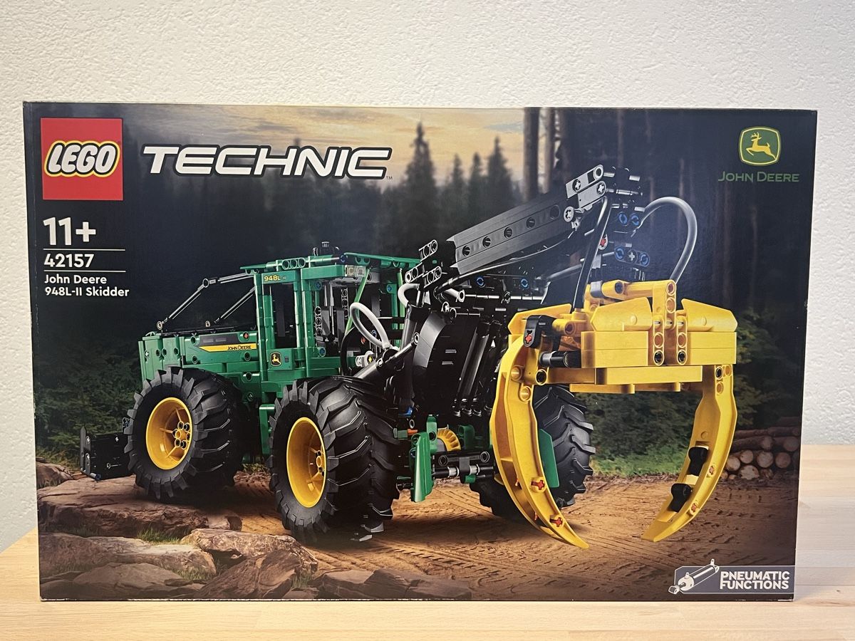 Lego Kit di costruzioni: LEGO Technic John Deere 948L-II Skidder 42157  – Nuovo e nell'imballaggio originale da Frinvillier venduto da Tulepule