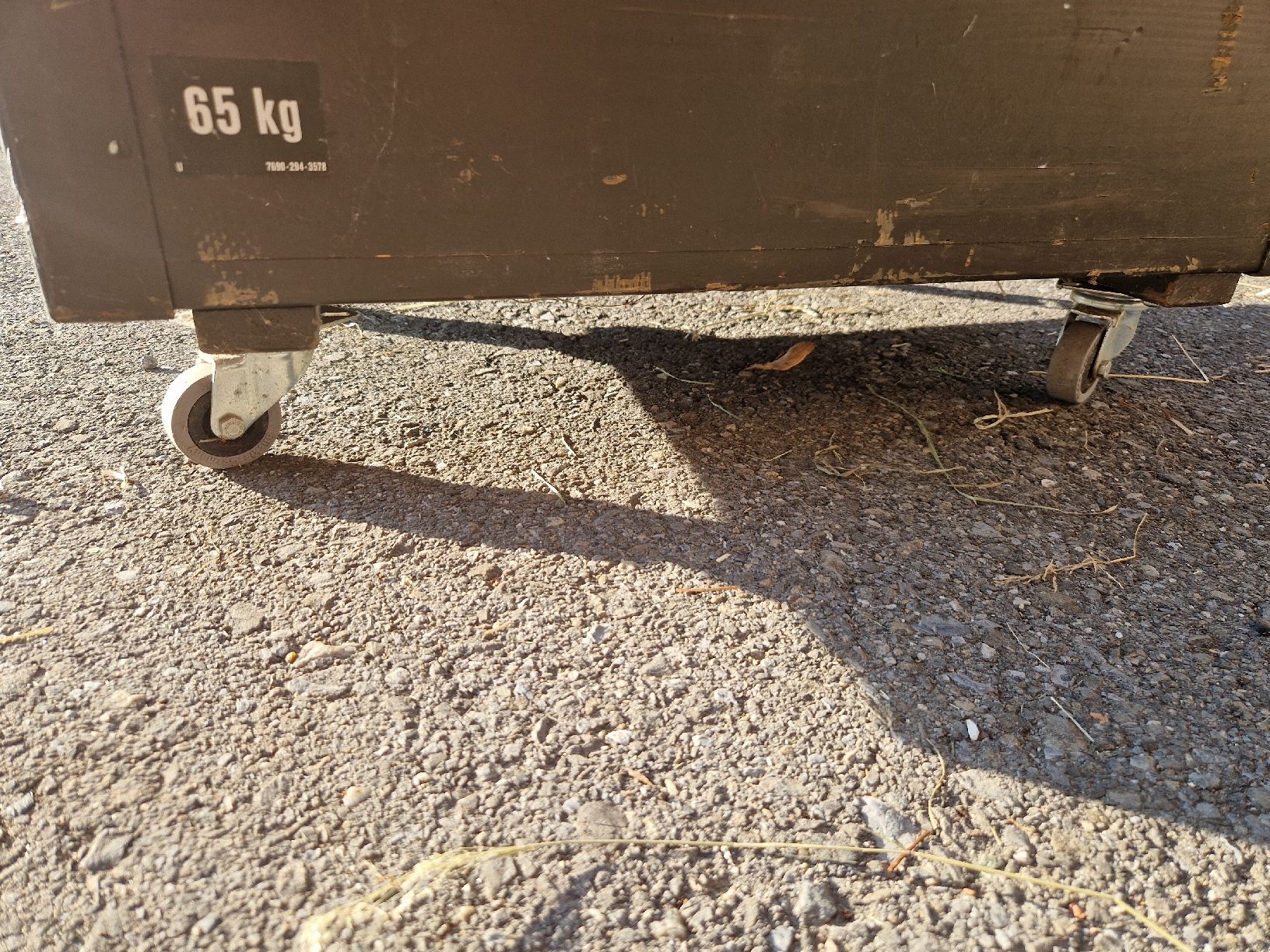 Casse di trasporto: Holzkiste mit Rollen und Unterteilung – Usato da Knutwil venduto da mey_cm9n 3