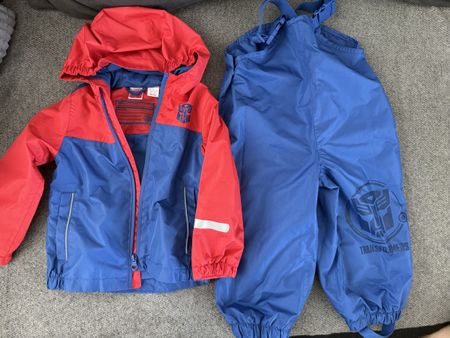 Regenjacke und Regenhose Kinder Grösse 86-92 Transformers
