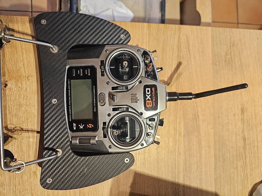 RC Modellbau: Spekrum DX8 – Gebraucht aus Wolfwil von sral2000