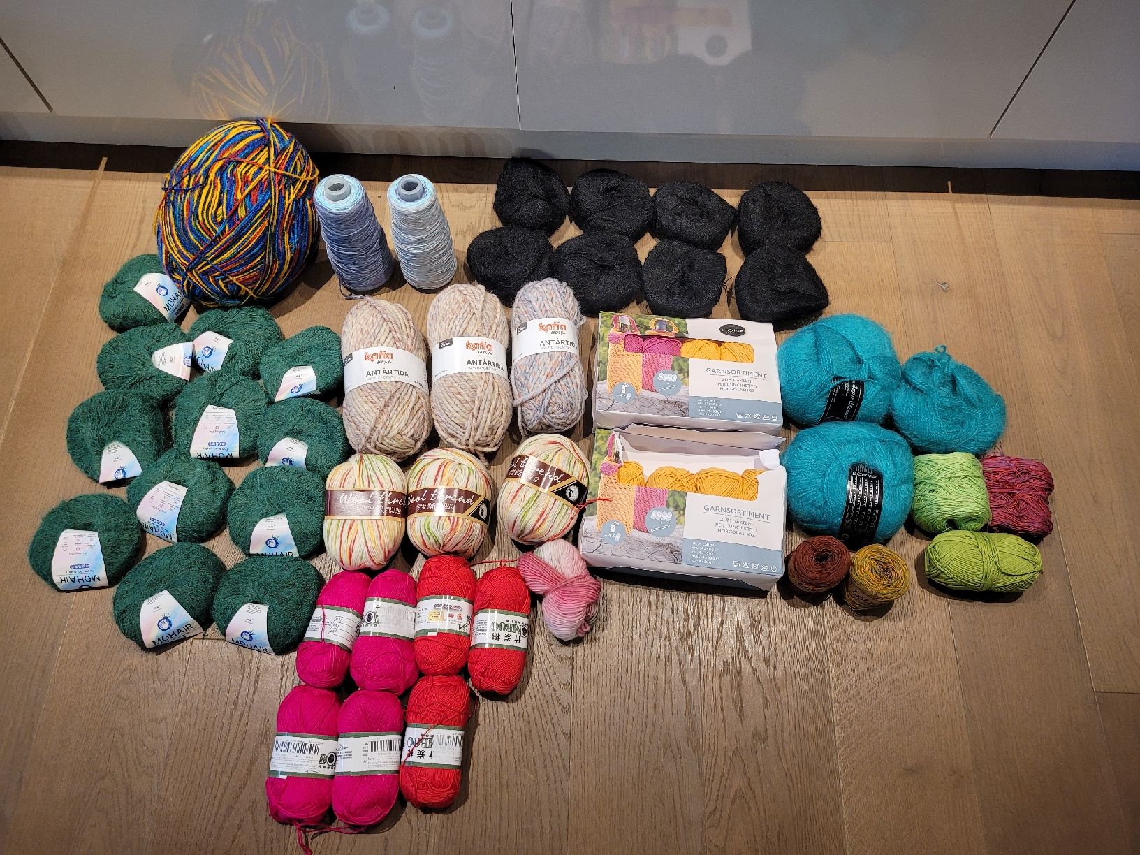 Lana: Riesiges Wollpaket  – Nuovo (secondo la descrizione) da Gisikon venduto da S_Fabian