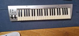 M-Audio Midi Keyboard M49